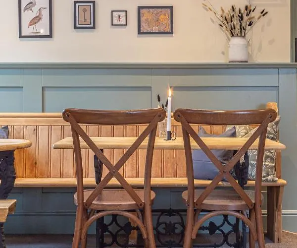 The Old Mill 宾馆 *